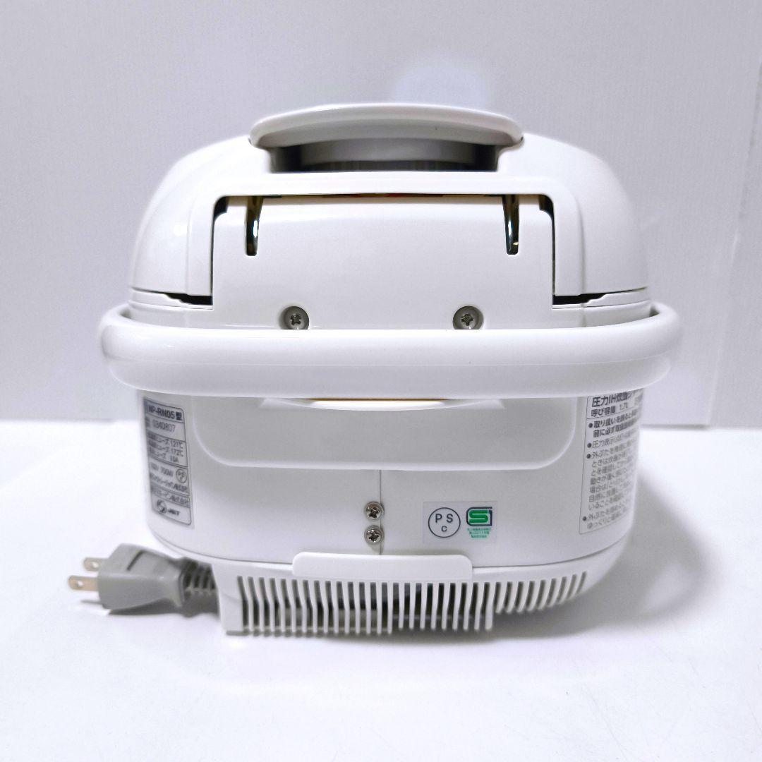 【送料無料】象印 圧力IH炊飯ジャー 極め炊き 炊き分け圧力 NP-RN05
