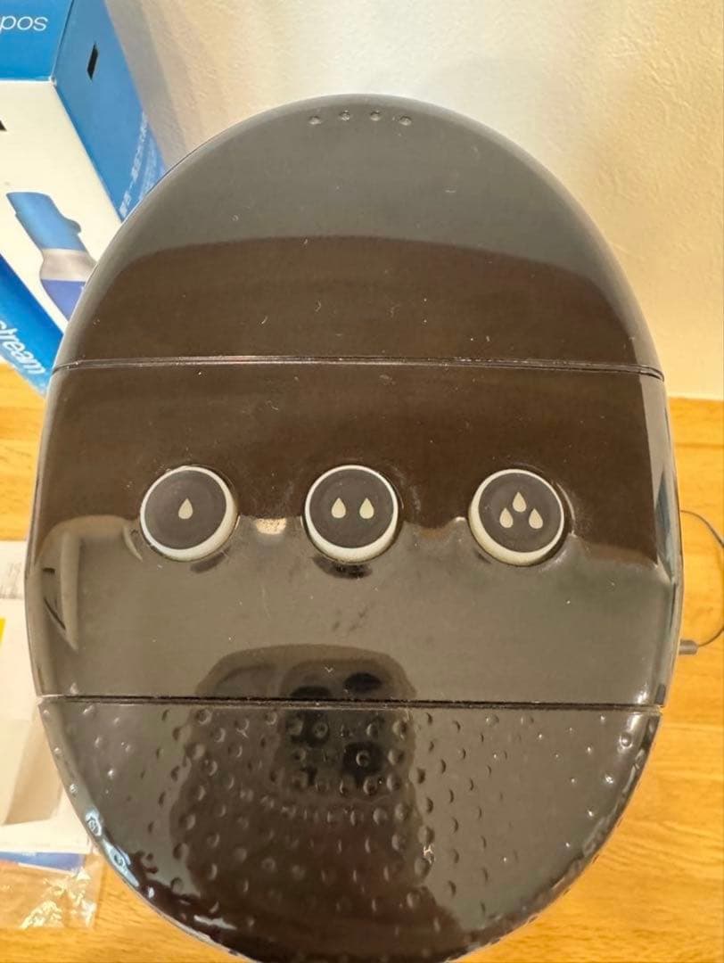 sodastream 炭酸水メーカー ブラック 本体　ガスシリンダー