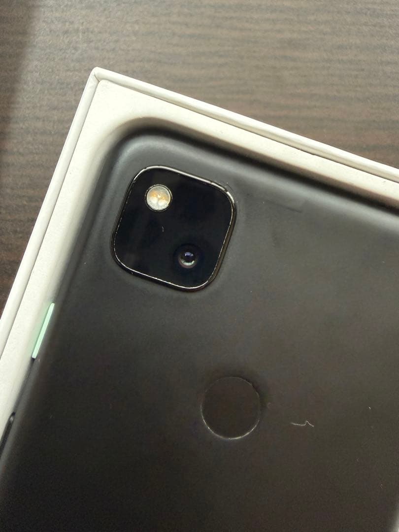 Google Pixel 4a 128gb ケース付き