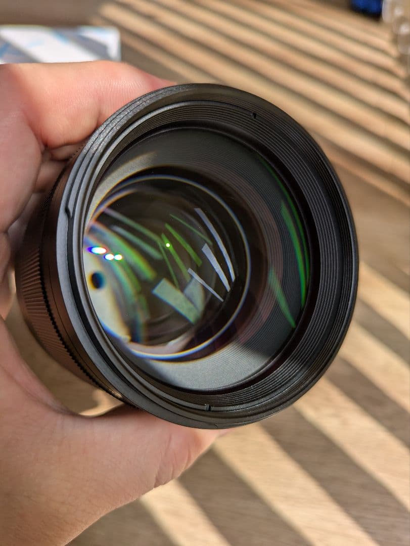 TOKINA atx-m 85mm F1.8 FE ソニーEマウント