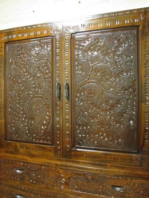 伝統工芸 軽井沢彫り 栃 無垢材 桜 彫刻 和箪笥/衣装箪笥/整理箪笥/着物箪笥