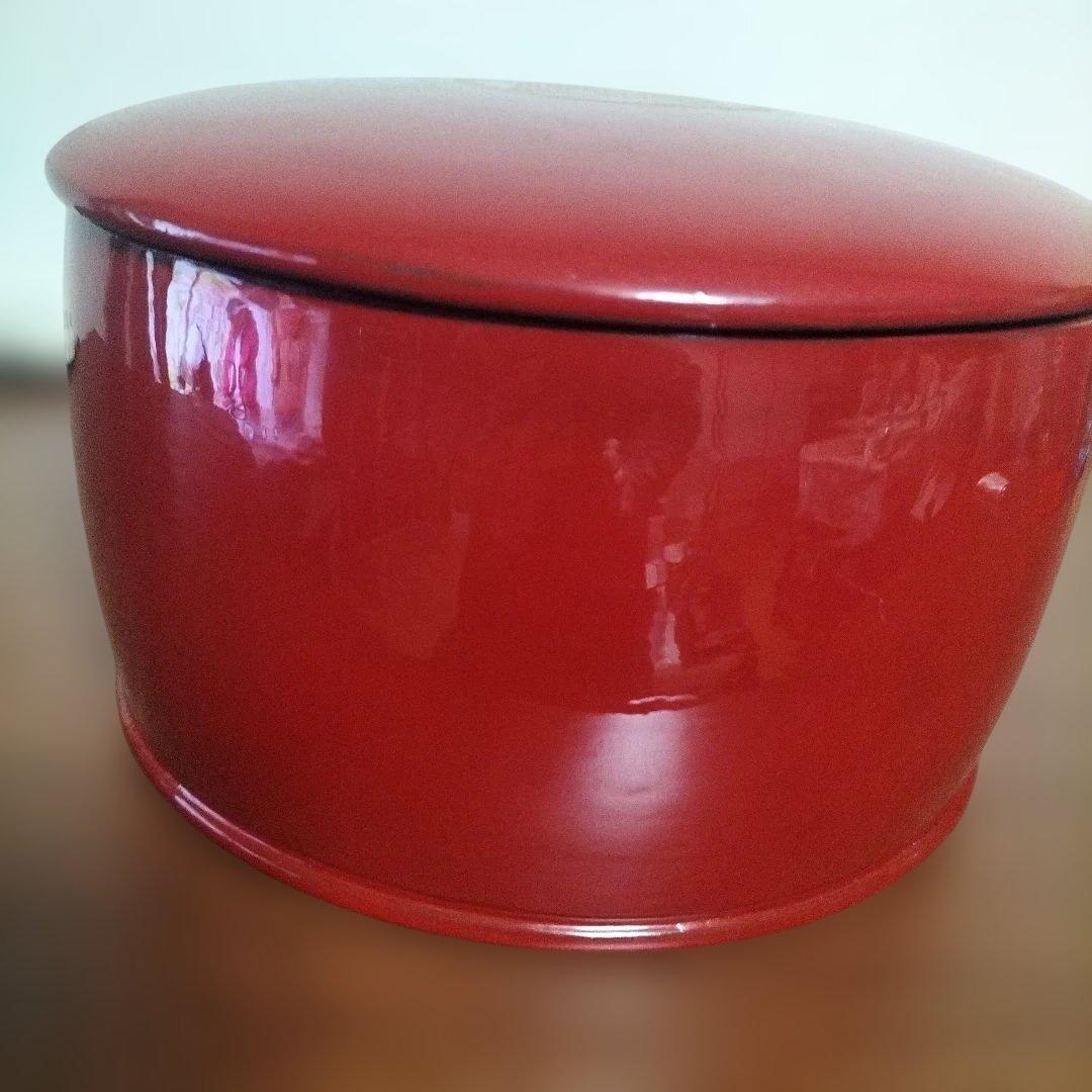 赤い漆器 菓子器・喰籠　家紋入り　お櫃　おひつ