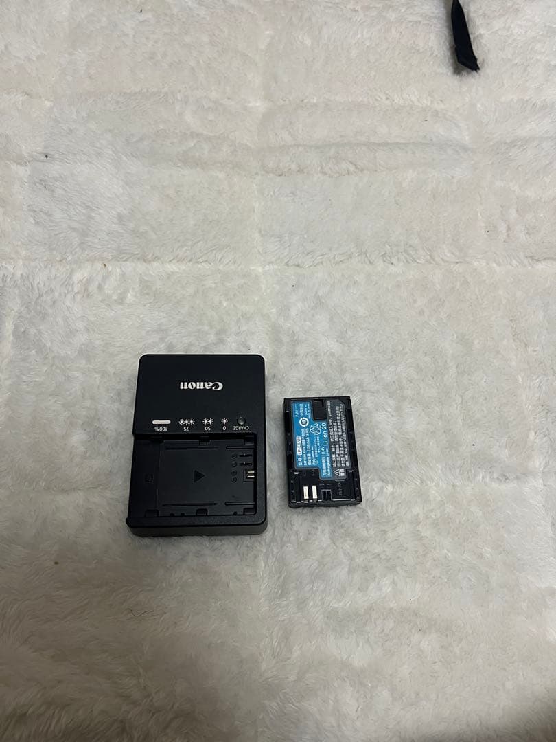 Canon EOS 650D デジタルカメラ