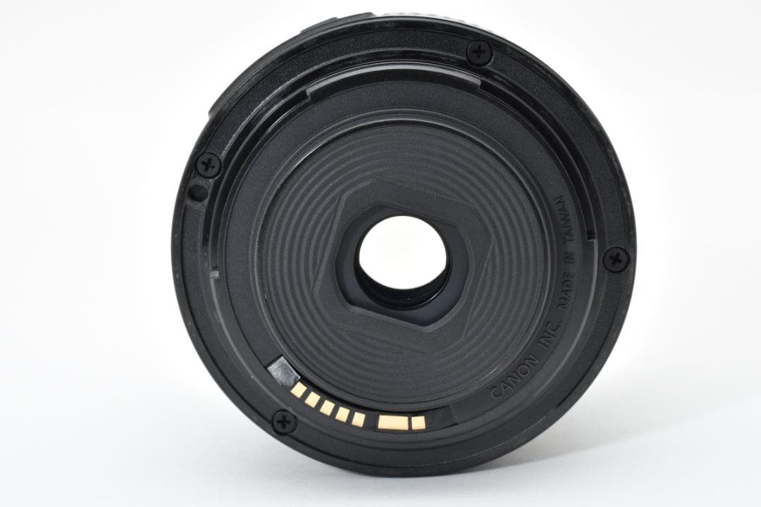 ＜1046＞キヤノン EF-S18-55mm F4.0-5.6IS STM