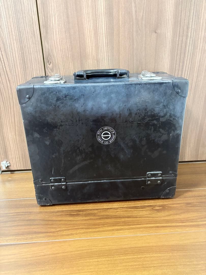 【shu uemura/シュウウエムラ】メイクボックス　プロ　メイクアップ