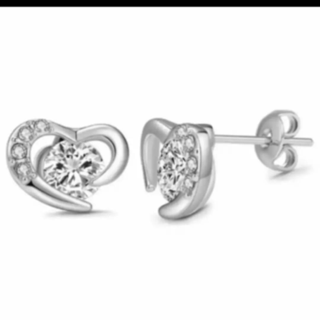 スワロフスキー【ギフト推奨】ハート❤️18Kgf 精巧　上質上品❤️入手困難