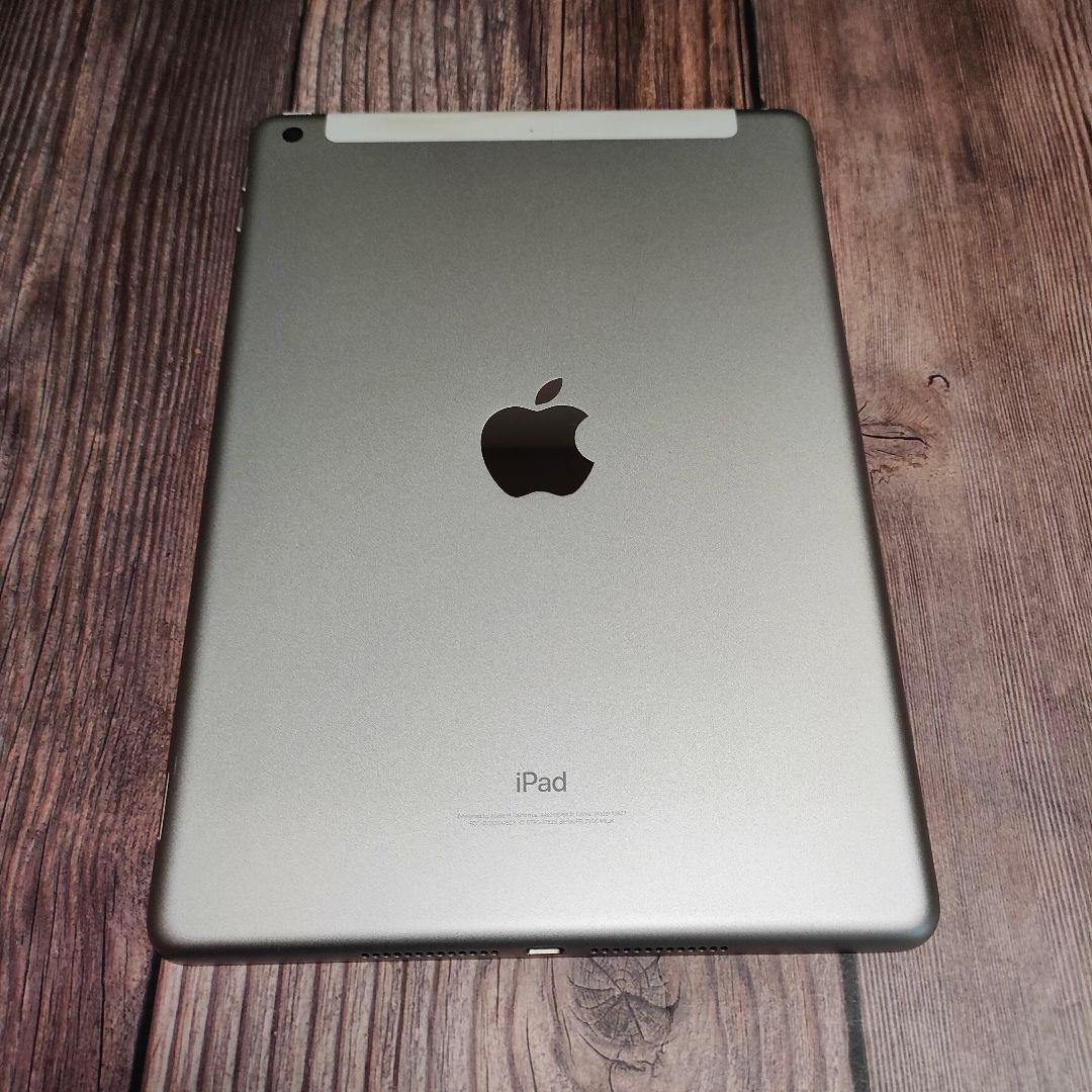 iPad 第5世代 32GB SIMフリー 美品 バッテリー95%