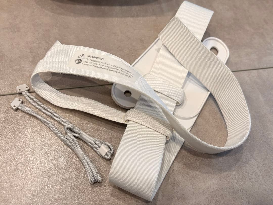 Quest 3 VRヘッドセット(サードパーティ製周辺機器付き)