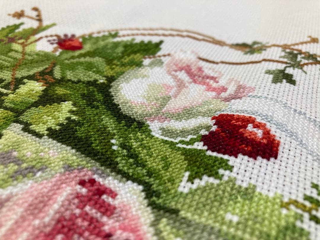 クロスステッチ刺繍完成品　橋本不二子　ピエール・ド・ロンサール