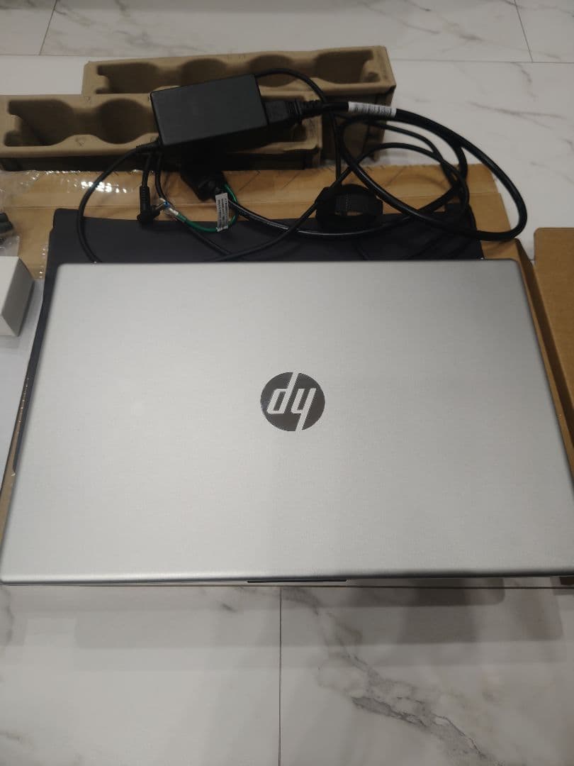 2026年2月　HP Laptop 15-fc1034AU (D05XTPA)