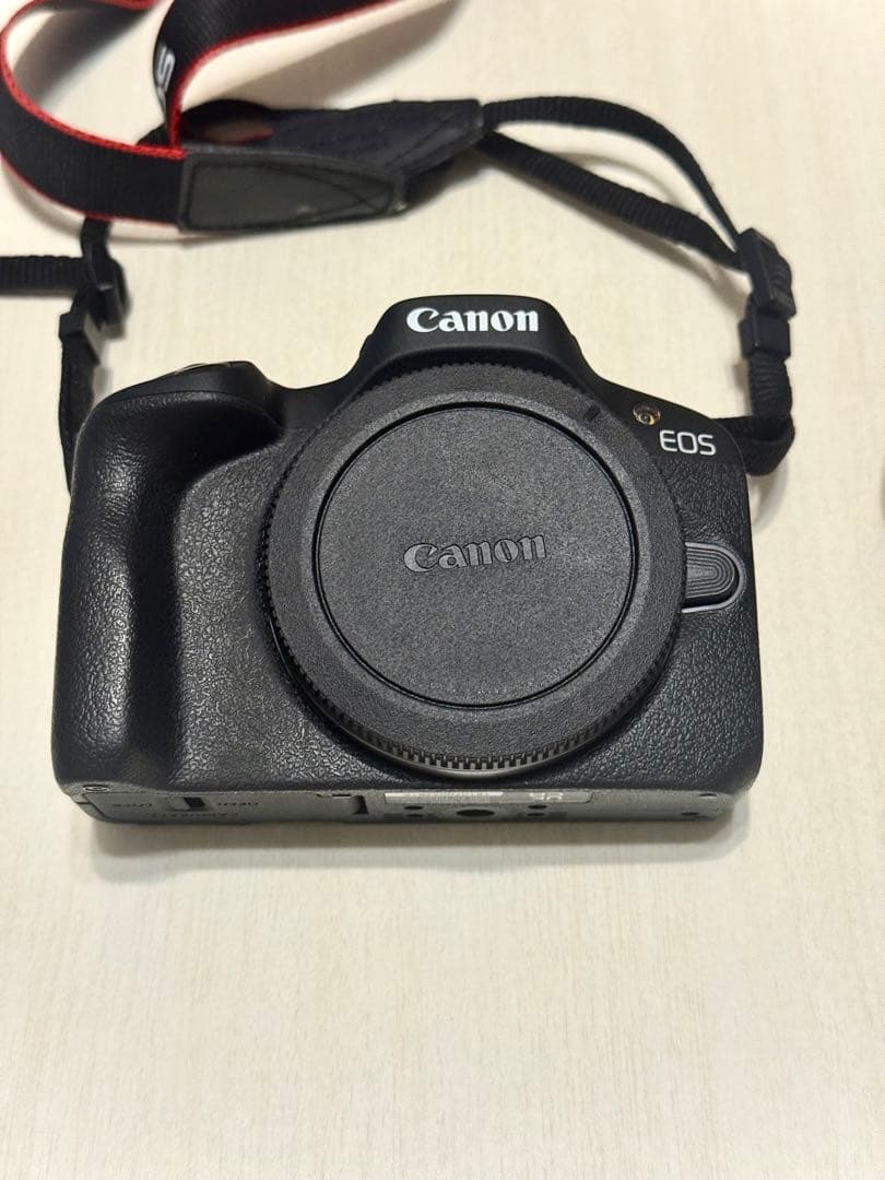 Canon EOS R50 レンズセットカメラ本体