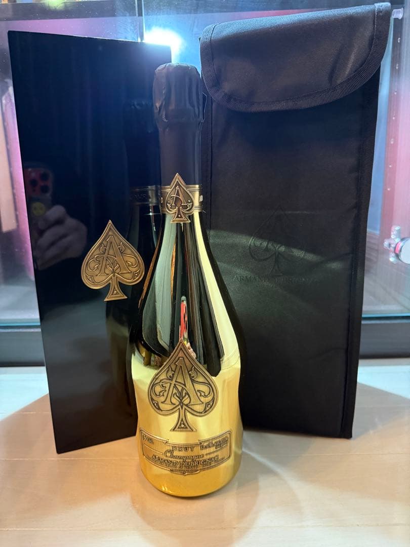 【早い者勝ち】Armand de Brignac アルマンドゴールド箱付き