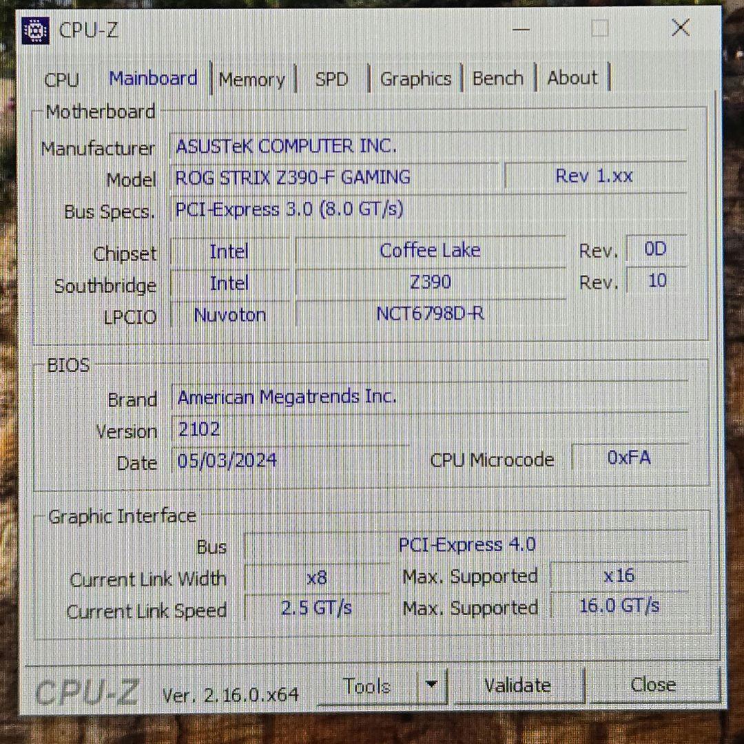 マザーボード ASUS ROG STRIX Z390-F GAMING