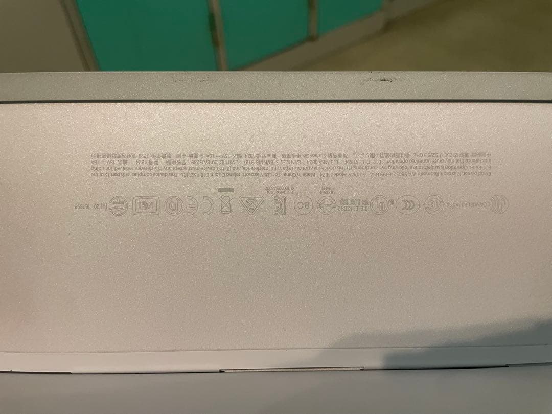 日本語キーボード良好SurfaceGo第1世代Model1824タイプカバー付