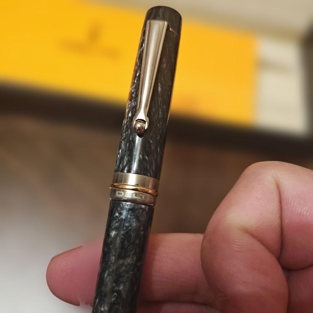 DELTA ITALY デルタ ツイスト式 レジン ボールペン