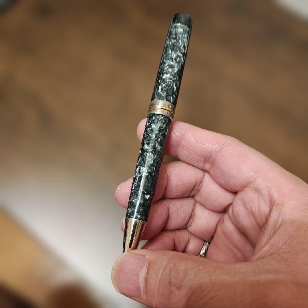 DELTA ITALY デルタ ツイスト式 レジン ボールペン