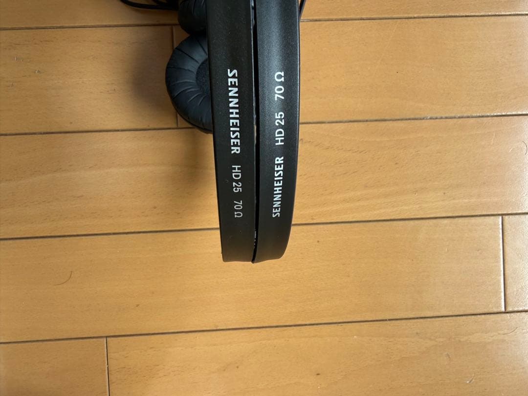 Sennheiser HD25 有線ヘッドホン 70Ω