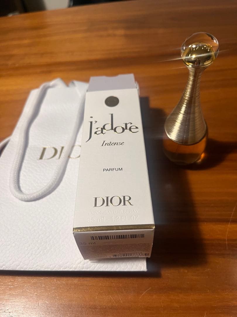 Dior j'adore Intense Parfum ショップバッグ付き