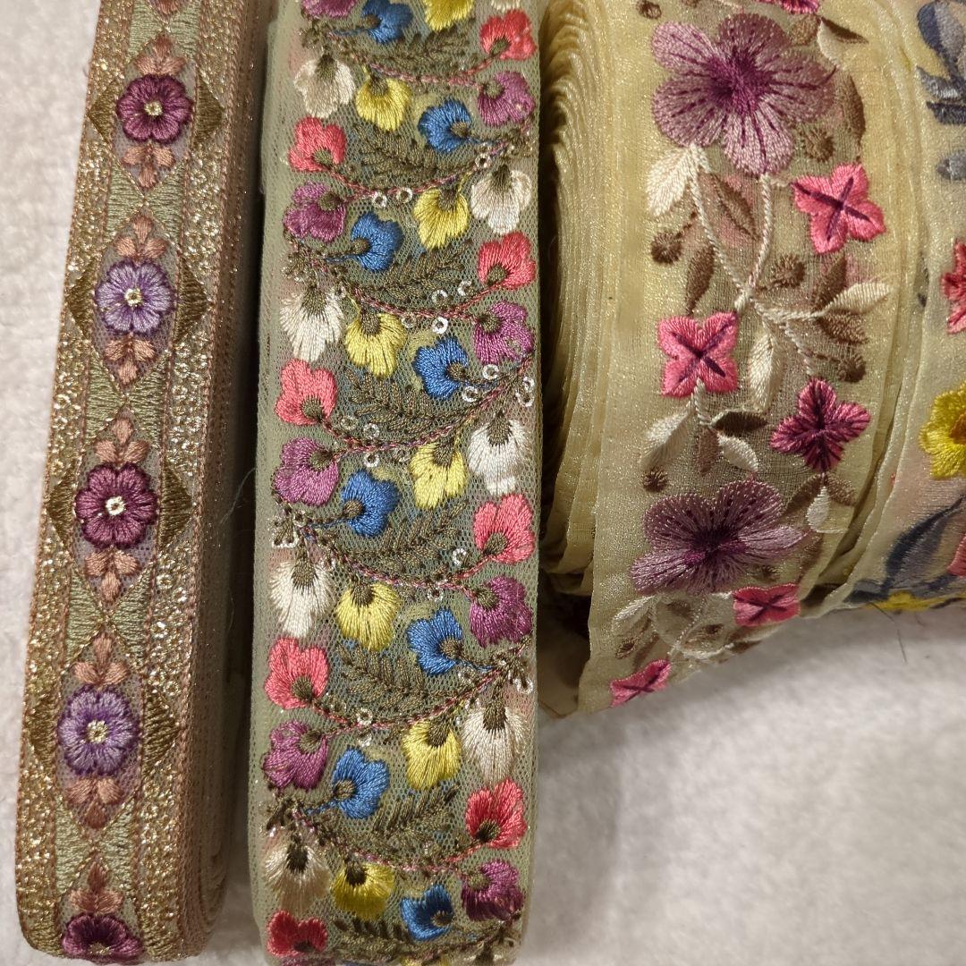 インド刺繍リボン　ロール販売　⑨