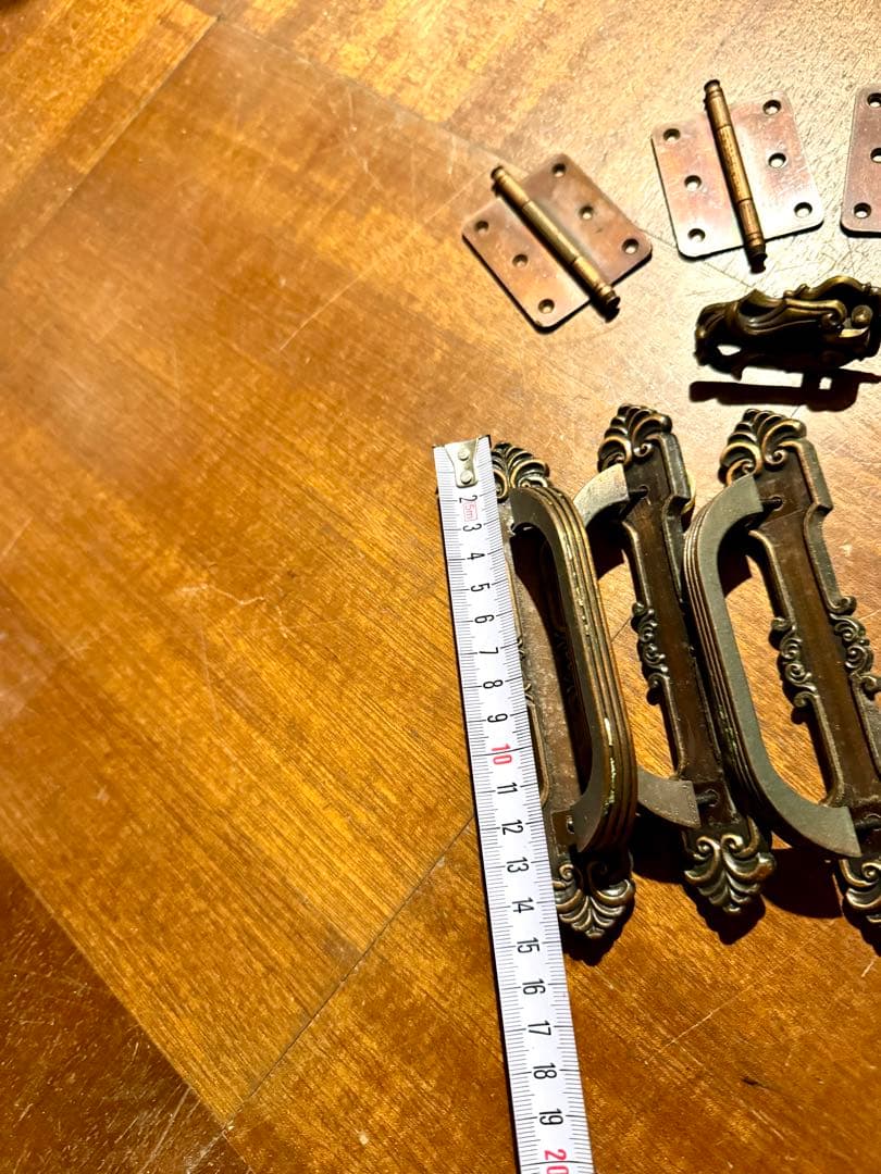 アンティーク　金具　ブロンズ色　装飾　取っ手　蝶番　セット　まとめ　家具　14個