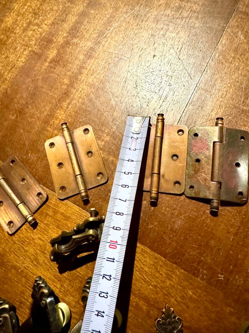 アンティーク　金具　ブロンズ色　装飾　取っ手　蝶番　セット　まとめ　家具　14個