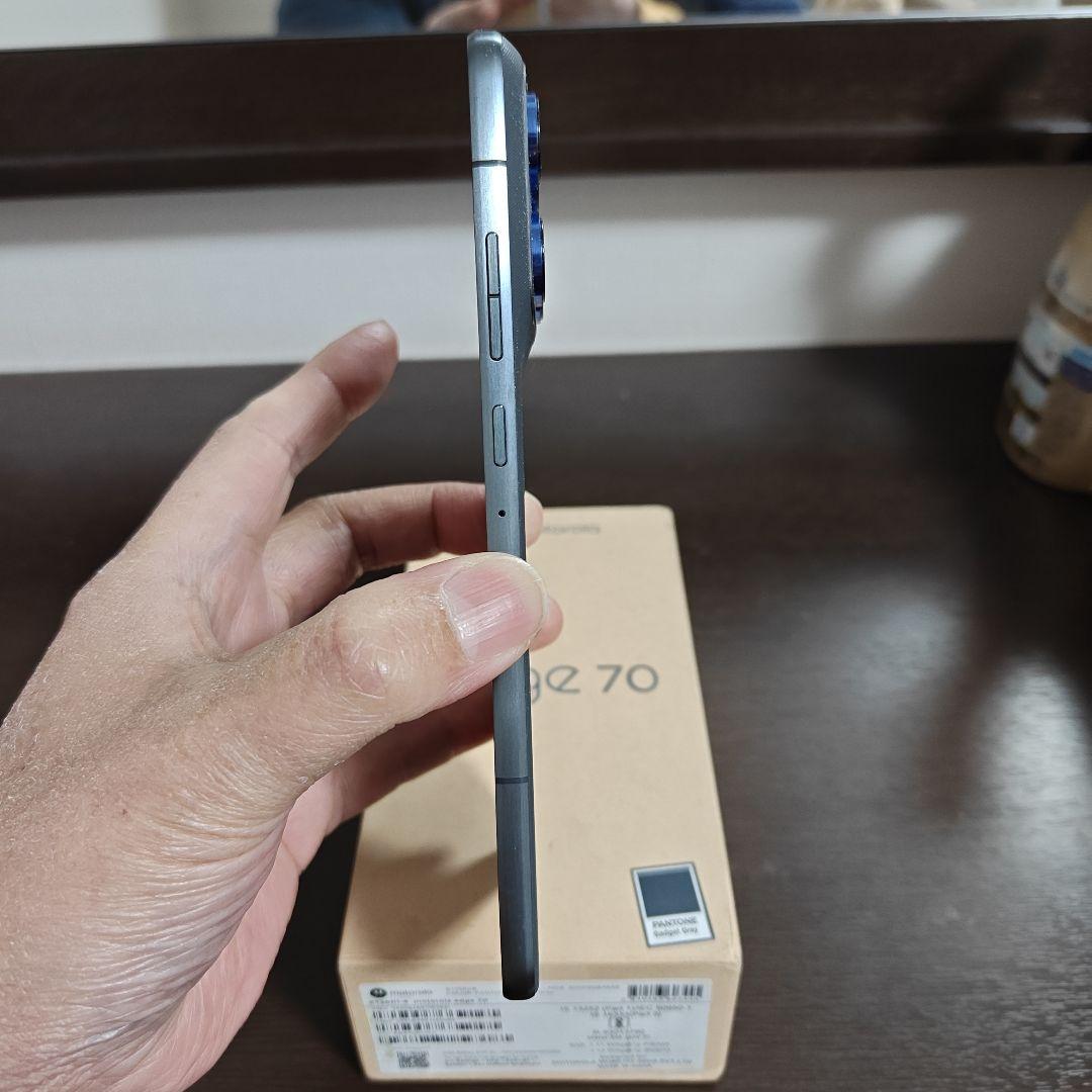 motorola edge 70 Gadget Gray 本体 グローバル版